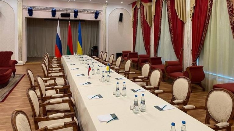 Russia-Ukraine peace talks begin