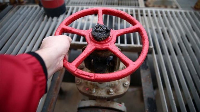 Natural gas prices hit new record at €322 per megawatt-hour
