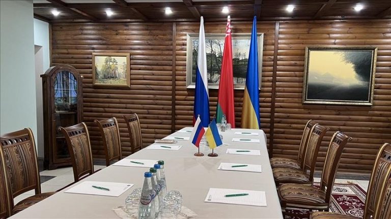 Ukraine says talks with Russia to continue Wednesday