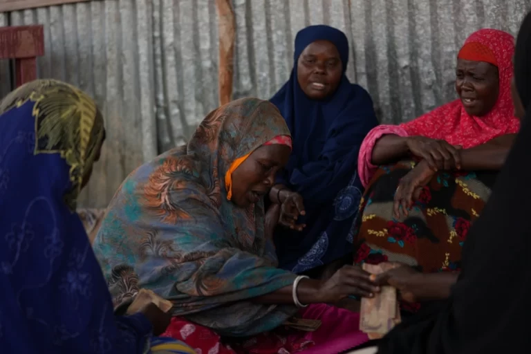 Ayuuto: A Somali woman’s guide to surviving a financial crisis