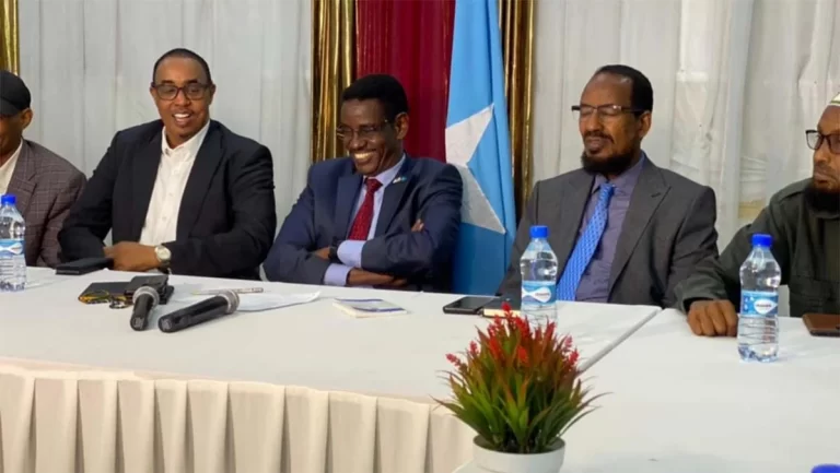 SOMALIA: Jubbaland politicians oppose President Madobe’s term extension.