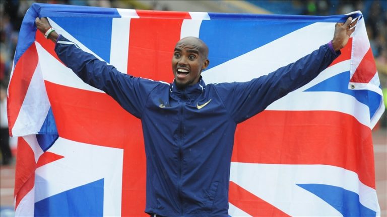 British runner Mo Farah withdraws from London Marathon with hip injury