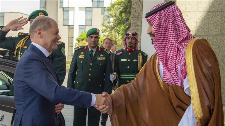 German energy negotiator Scholz is in Saudi Arabia
