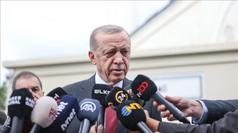 Greek premier is unaware of protocol conventions, according to the president of Turkey