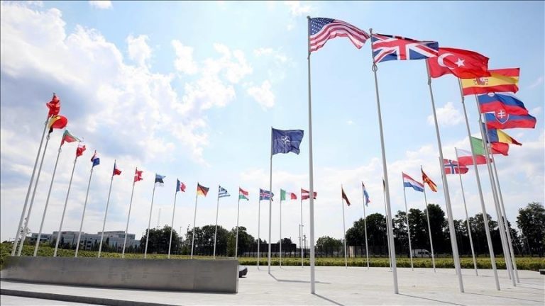 NATO consents to help Ukraine with its air defence.