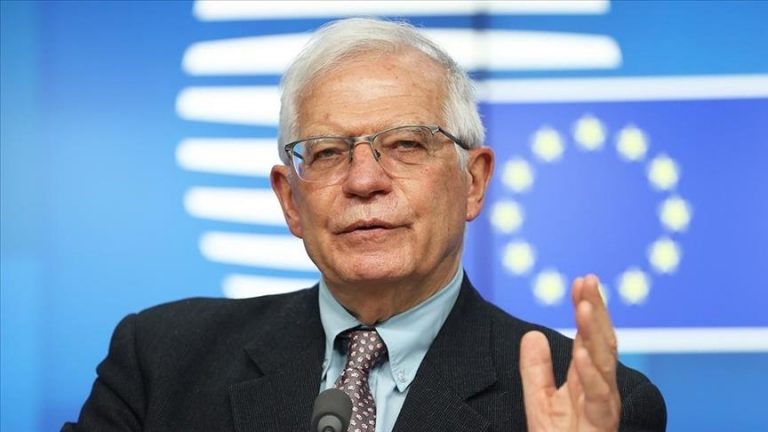 EU requests that Russia resume its participation in the grain deal.