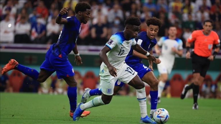At the 2022 World Cup, England and the US play to a scoreless draw.