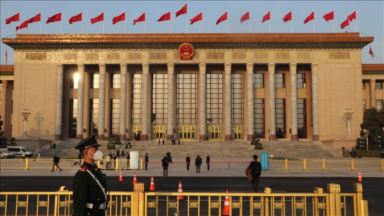 China evacuates 940 nationals from Sudan’s war zone.