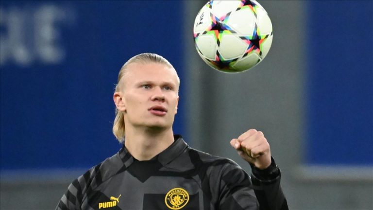 Erling Haaland sets a new EPL season goal scoring record.