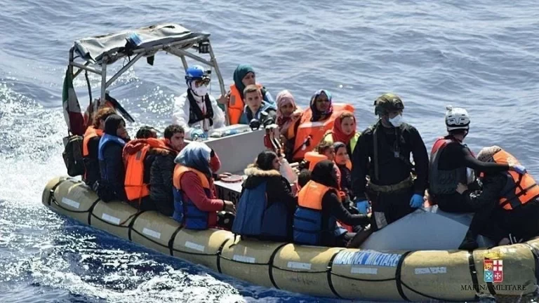 Italy captures migrants smugglers from Turkey and Greece