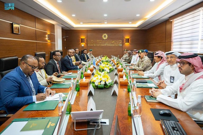 Somalia’s Minister of Defence is received by the IMCTC Secretary-General.