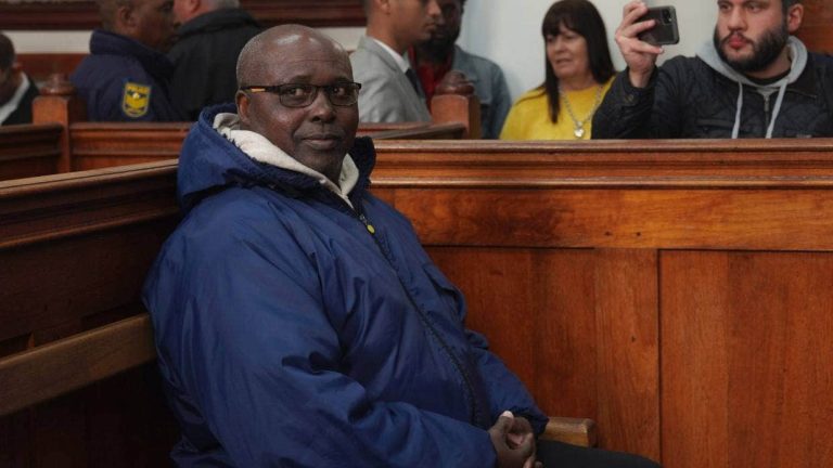 S.A.: A defendant in the Rwandan massacre reappearing in court suggests more charges