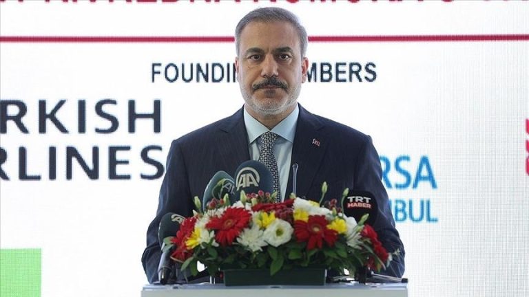 The Turkish Foreign Minister officially opens a new chamber of trade in Montenegro.
