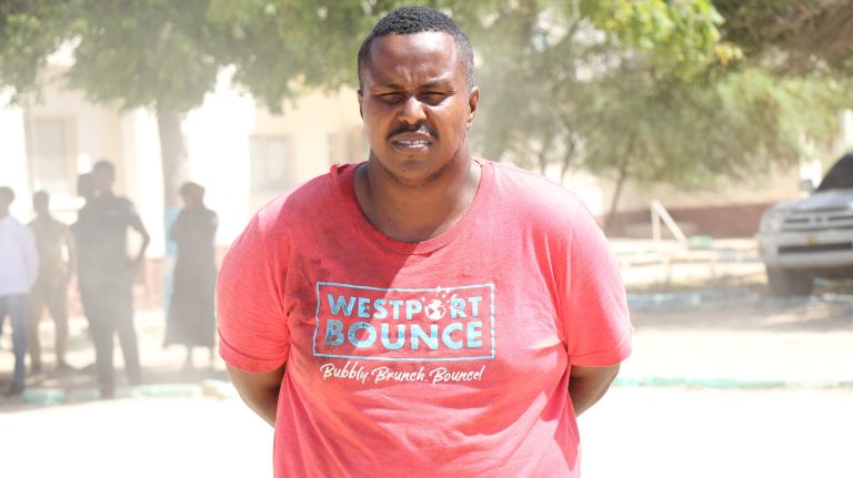 In Kismayo, a Danish-Somali citizen was detained after killing her mother.