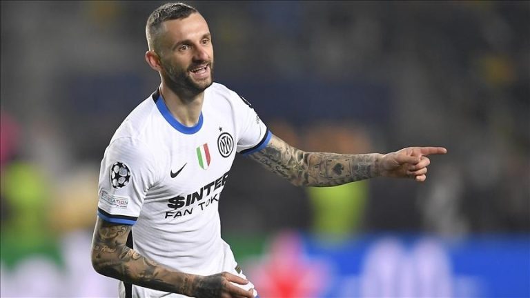 Al-Nassr of Saudi Arabia acquire Marcelo Brozovic, a midfielder from Croatia.