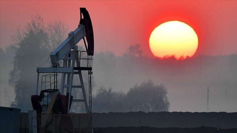 Oil up as market awaits outcome of Russia’s and Saudi Arabia’s output cuts