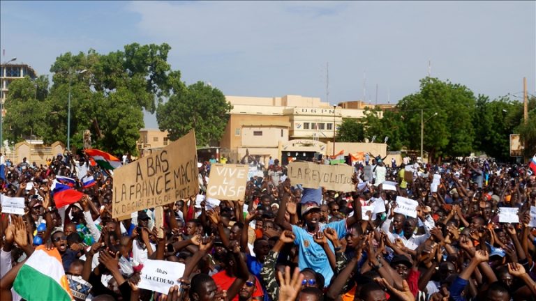 Thousands of supporters of the coup march through Niger’s capital.