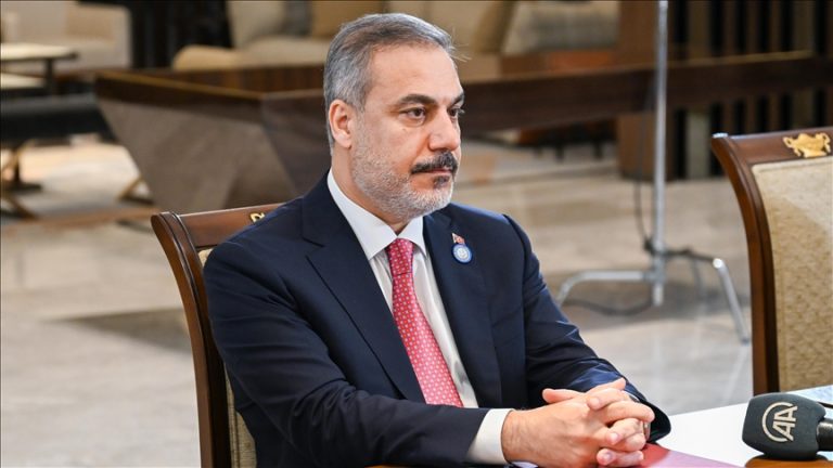 Israeli actions violating sanctity of Al-Aqsa Mosque ‘unacceptable:’ Turkish foreign minister