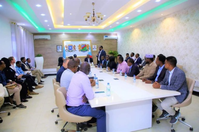 DPM Salah travels to Baidoa to organize relief efforts.