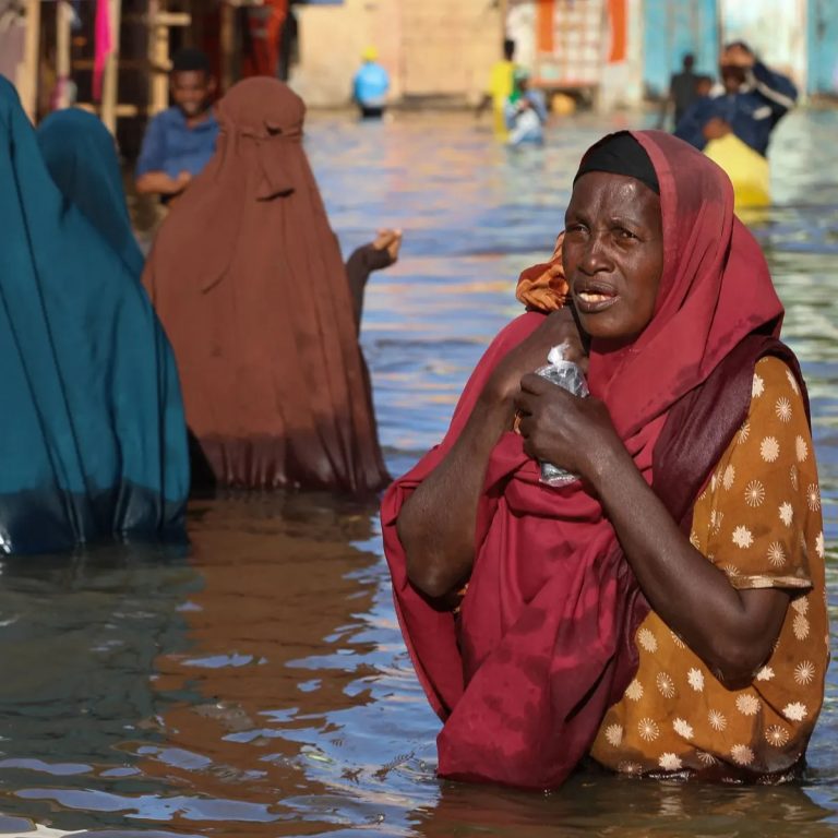Death toll in Somalia flooding rises to 15 as thousands are still trapped in their homes
