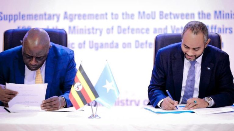 The Ministry of Defense signed a supplementary defense pact with Uganda.