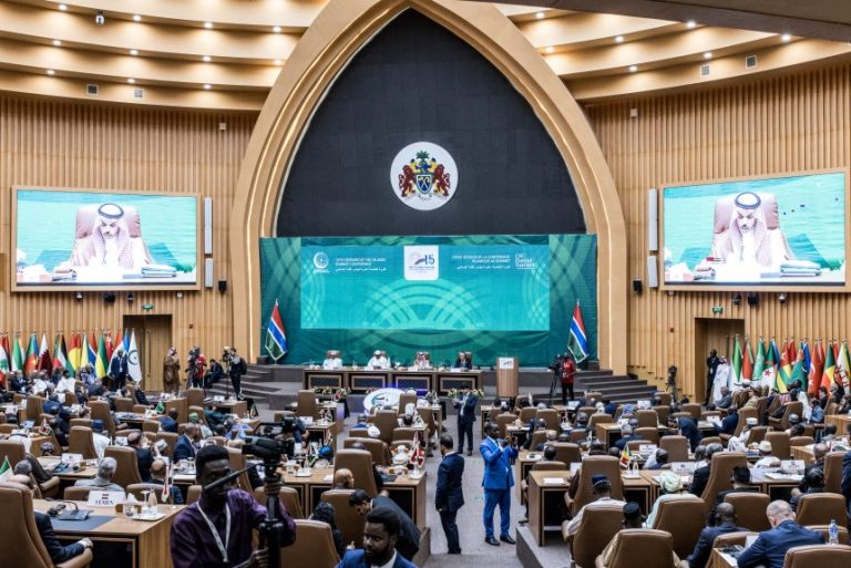 RESOLUTION ON THE ISSUE OF PALESTINE AND AL-QUDS ASH-SHARIF ADOPTED BY THE 15TH SESSION OF THE ISLAMIC SUMMIT CONFERENCE