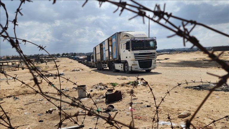 The Palestinian health minister sees no evidence that Israel would reopen the Rafah gate soon.