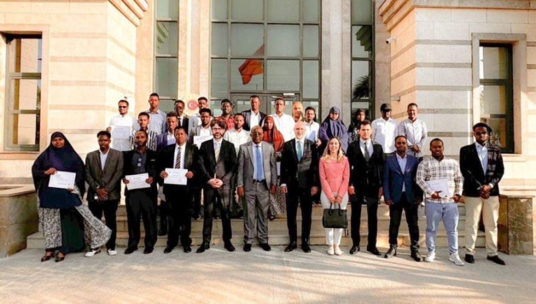Minister of Information Concludes Training on Combating Fake News