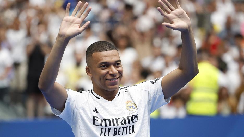 Kylian Mbappé joins Real Madrid 