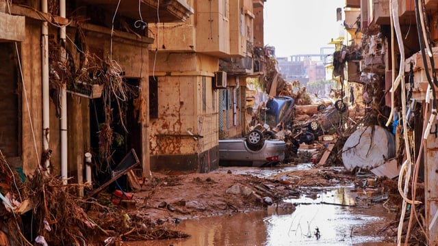 Buildings and Vehicles destroyed as a Cause of massive floods in Libya.