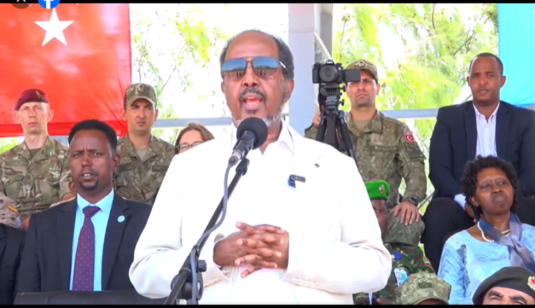The President of Somalia attended the graduation ceremony for officers at Turksom Training School.
