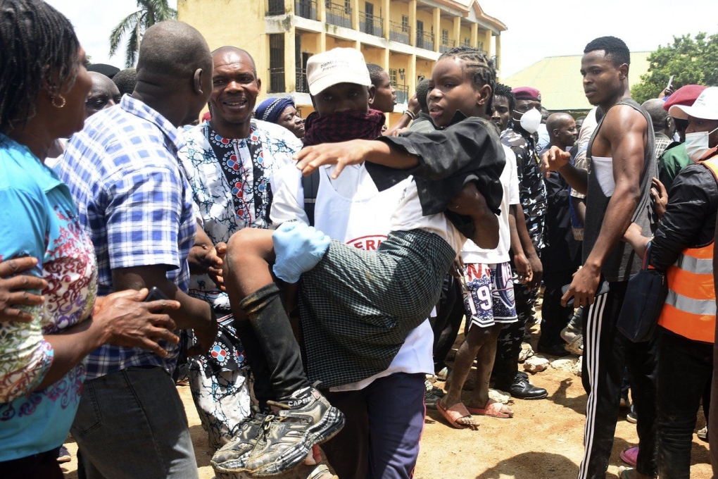 Nigeria School Building Collapse Kills 21 During Exam