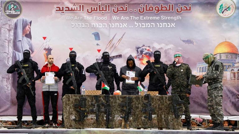Prisoner Release Standoff Threatens Israel-Hamas Ceasefire Talks